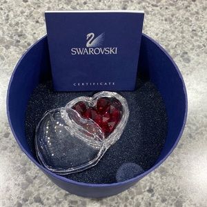 Swarovski trinket box w/hearts and logo paperweight